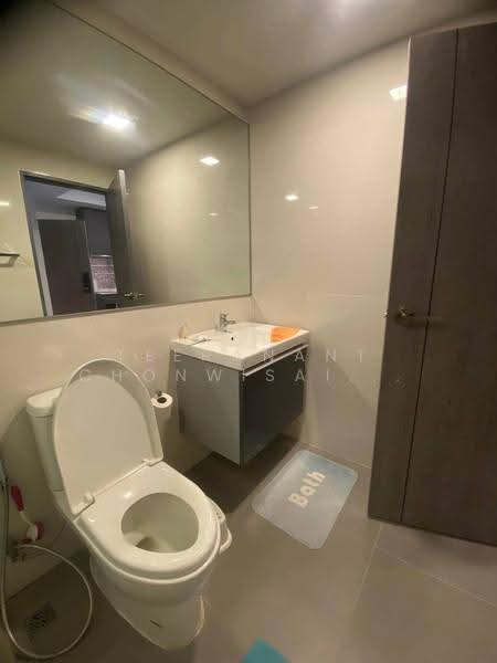 Venio Sukhumvit 10, Bangkok, 10 Sukhumvit, Khlong Toei, Bangkok, 1 Bedroom, 35 sqm, Condo For Rent, by Teeranant Chonwisaikajon, 500649839 - DDproperty.com