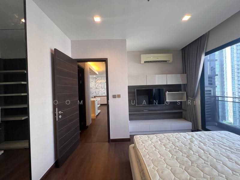 Ivy Ampio, Bangkok, 48 Ratchadaphisek Road, Huai Khwang, Bangkok, 2 Bedrooms, 136 sqm, Condo For Sale, by Phoom Imruangsri, 500649876 - DDproperty.com