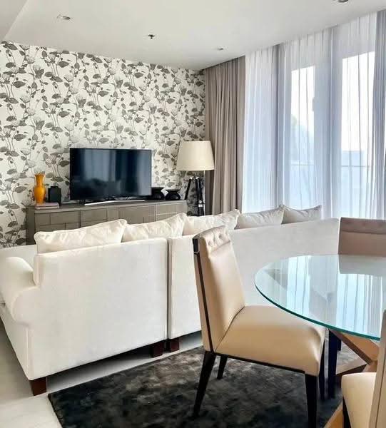 Noble Ploenchit, Bangkok, 1035 Ploenchit Road, Lumphini, Pathum Wan, Bangkok, 3 Bedrooms, 209 sqm, Condo For Rent, by Tanakrit Chotbuddkayan, 500649905 - DDproperty.com