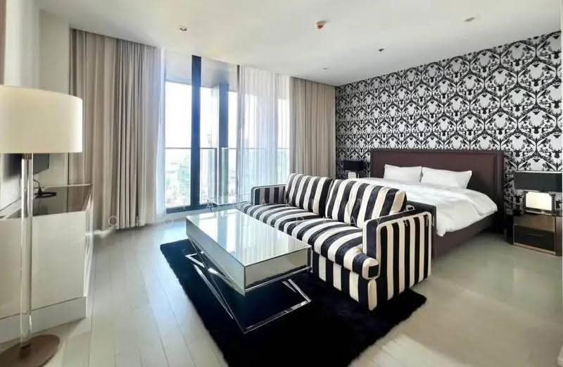 Noble Ploenchit, Bangkok, 1035 Ploenchit Road, Lumphini, Pathum Wan, Bangkok, 3 Bedrooms, 209 sqm, Condo For Rent, by Tanakrit Chotbuddkayan, 500649905 - DDproperty.com