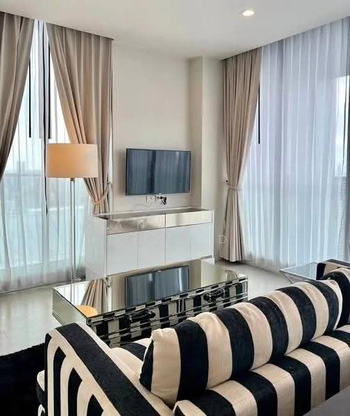 Noble Ploenchit, Bangkok, 1035 Ploenchit Road, Lumphini, Pathum Wan, Bangkok, 3 Bedrooms, 209 sqm, Condo For Rent, by Tanakrit Chotbuddkayan, 500649905 - DDproperty.com