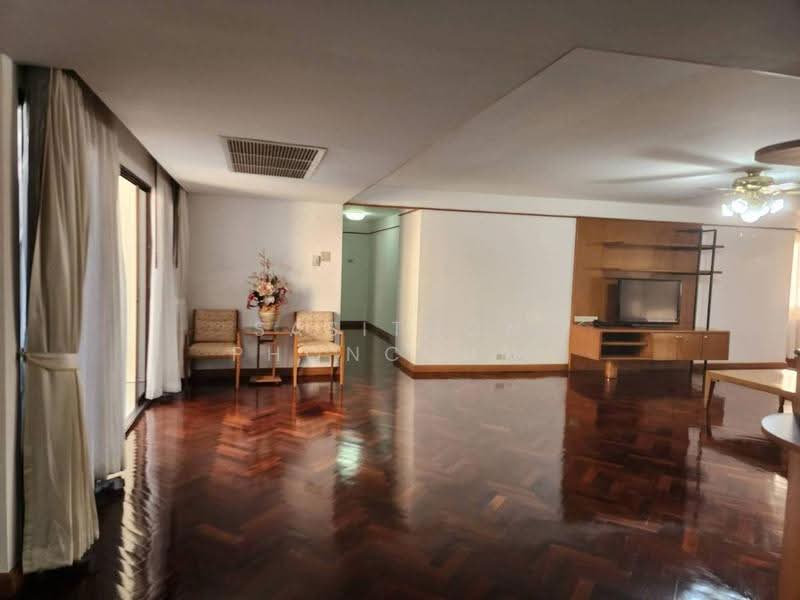 Four Wings Mansion, Bangkok, 32 Soi Sukhumvit 11, Khlongtoei Nua, Watthana, Bangkok, 3 Bedrooms, 240 sqm, Apartment For Rent, by Sasithon Phonchuai, 500649959 - DDproperty.com