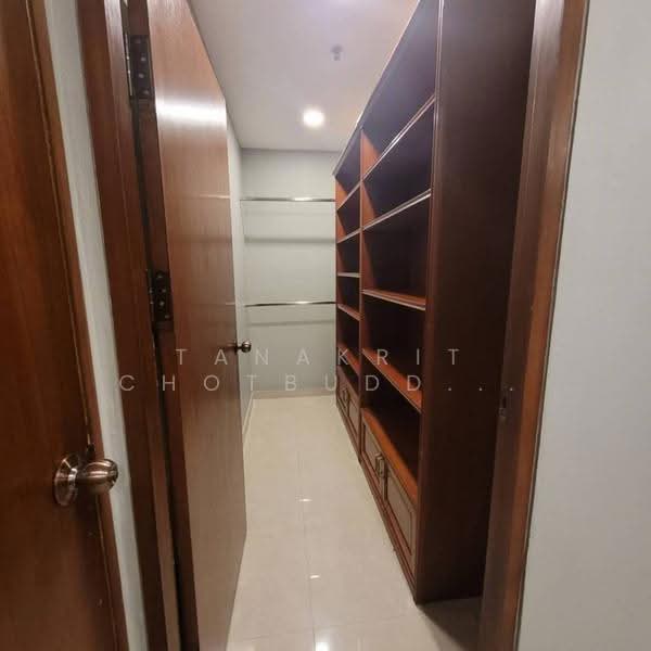 Baan Phrom Phong, Bangkok, Soi Sukhumvit 39, Khlong Tan Nua, Watthana, Bangkok, 2 Bedrooms, 105 sqm, Condo For Rent, by Tanakrit Chotbuddkayan, 500649973 - DDproperty.com
