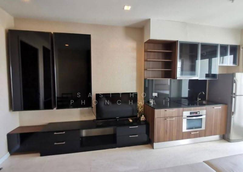 Ivy Sathorn 10 : ไอวี่ สาทร 10, กรุงเทพ, 88 ซอยสาทร 12 ถนนสาทร, สีลม, บางรัก, กรุงเทพ, 42 ตร.ม., คอนโด ให้เช่า, โดย Sasithon Phonchuai, 500649975 - DDproperty.com