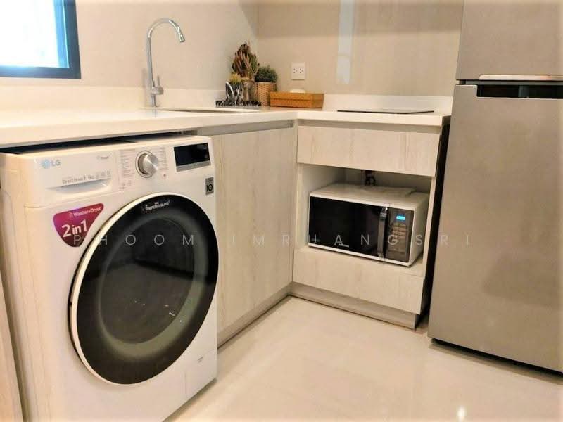 Life One Wireless, Bangkok, 1 Wireless Road, Lumphini, Pathum Wan, Bangkok, 1 Bedroom, 35 sqm, Condo For Rent, by Phoom Imruangsri, 500649976 - DDproperty.com