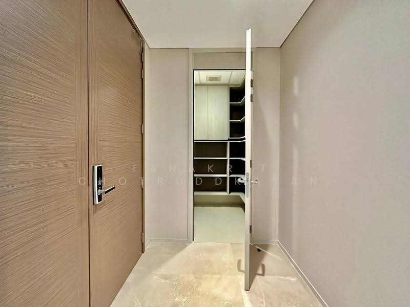 The Residences at Sindhorn Kempinski : เดอะ เรสซิเดนซ์ แอท สินธร เคมปินสกี้, กรุงเทพ, 88 ซอยต้นสน ถนน สารสิน, ลุมพินี, ปทุมวัน, กรุงเทพ, 158 ตร.ม., คอนโด ขาย, โดย Tanakrit Chotbuddkayan, 500650008 - DDproperty.com