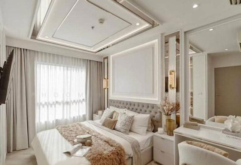 Life Ratchadapisek, Bangkok, 279 Ratchadapisaek Road, Huai Khwang, Bangkok, 2 Bedrooms, 56 sqm, Condo For Rent, by Phoom Imruangsri, 500650022 - DDproperty.com