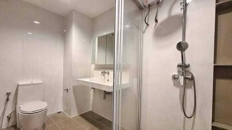 Rhythm Ratchada, Bangkok, 558 Ratchadaphisek Road, Samsen Nok, Huai Khwang, Bangkok, 1 Bedroom, 46 sqm, Condo For Sale, by Tanakrit Chotbuddkayan, 500650036 - DDproperty.com