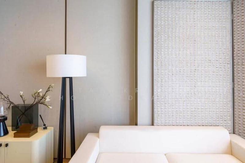 The Strand Thonglor, Bangkok, 36 Soi Sukhumvit 55, Khlong Tan Nua, Watthana, Bangkok, 1 Bedroom, 51 sqm, Condo For Sale, by Tanakrit Chotbuddkayan, 500650105 - DDproperty.com
