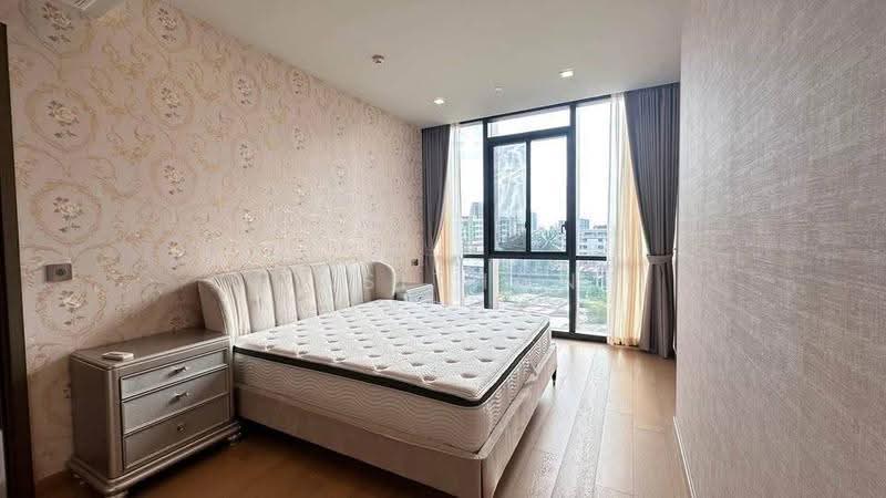 The Monument Thonglor, Bangkok, 998 Thonglor Road, Khlong Tan Nua, Watthana, Bangkok, 2 Bedrooms, 125 sqm, Condo For Rent, by Sasithon Phonchuai, 500650159 - DDproperty.com