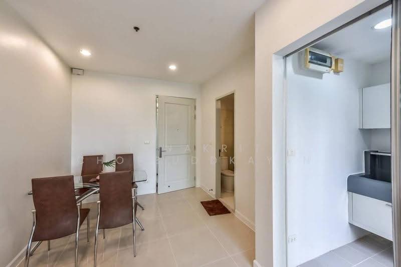 Q House Condo Sathorn, Bangkok, Thonburi Road, Khlong Ton Sai, Khlong San, Bangkok, 2 Bedrooms, 65 sqm, Condo For Rent, by Tanakrit Chotbuddkayan, 500650246 - DDproperty.com