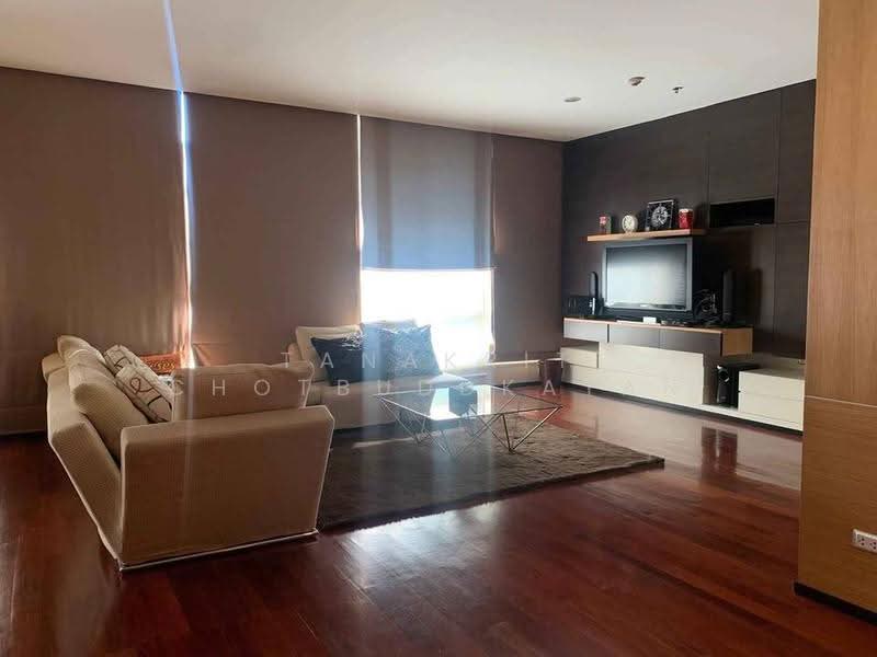 The Height, Bangkok, Soi Sukhumvit 55, Khlong Tan Nua, Watthana, Bangkok, 2 Bedrooms, 141 sqm, Condo For Rent, by Tanakrit Chotbuddkayan, 500650279 - DDproperty.com