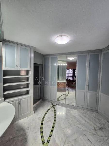 Sithakarn Condominium, Bangkok, 19 22 Chit Lom Alley, Lumphini, Pathum Wan, Bangkok, 2 Bedrooms, 245 sqm, Condo For Rent, by Sasithon Phonchuai, 500650280 - DDproperty.com