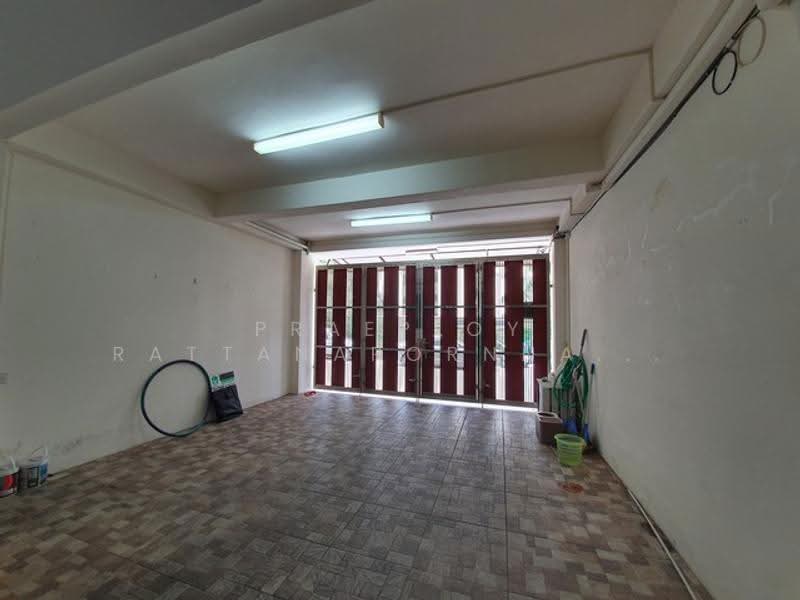 Maneeya Ville, Bangkok, Soi Wachiratham Sathit 12, Bang Chak, Phra Khanong, Bangkok, 4 Bedrooms, 200 sqm, Single Detached House For Rent, by Praeploy Rattanapornnapapatch, 500650492 - DDproperty.com