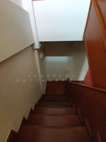 Maneeya Ville, Bangkok, Soi Wachiratham Sathit 12, Bang Chak, Phra Khanong, Bangkok, 4 Bedrooms, 200 sqm, Single Detached House For Rent, by Praeploy Rattanapornnapapatch, 500650492 - DDproperty.com