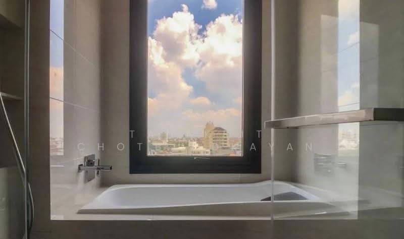 Maru Ekkamai 2, Bangkok, 70-5 Sukhumvit 63 Road, Phra Kanong Nua, Watthana, Bangkok, 2 Bedrooms, 55 sqm, Condo For Rent, by Tanakrit Chotbuddkayan, 500650517 - DDproperty.com
