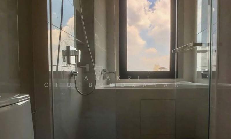 Maru Ekkamai 2, Bangkok, 70-5 Sukhumvit 63 Road, Phra Kanong Nua, Watthana, Bangkok, 2 Bedrooms, 55 sqm, Condo For Rent, by Tanakrit Chotbuddkayan, 500650517 - DDproperty.com