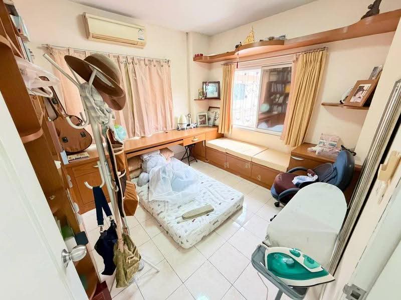 ขาย บ้านเดี่ยว หมู่บ้าน หมู่บ้านธนกาญจน์ บางใหญ่, Nonthaburi, Sao Thong Hin, Bang Yai, Nonthaburi, 4 Bedrooms, 150 sqm, Single Detached House For Sale, by กรณวัสส์ กัณฑวัสส์วงส์, 500650525 - DDproperty.com