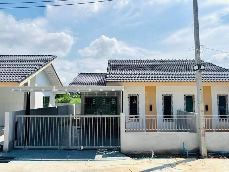 2 BR house, ชลบุรี, สุรศักดิ์, ศรีราชา, ชลบุรี, 93 ตร.ม., บ้านเดี่ยว ขาย, โดย Puttirat Kleebyam, 500650592 - DDproperty.com