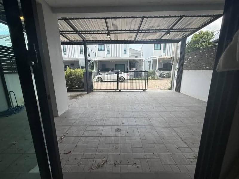 3 BR house, Chon Buri (Pattaya), Bang Lamung, Bang Lamung (Pattaya), Chon Buri (Pattaya), 3 Bedrooms, 147 sqm, Single Detached House For Sale, by Puttirat Kleebyam, 500650612 - DDproperty.com