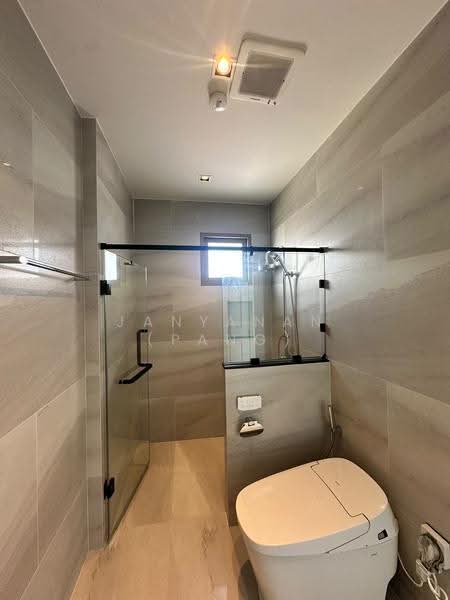 Reignwood Park, Pathum Thani, Lam Sai, Lam Luk Ka, Pathum Thani, 5 Bedrooms, 309 sqm, Single Detached House For Sale, by Janyanan (Pang), 500650616 - DDproperty.com
