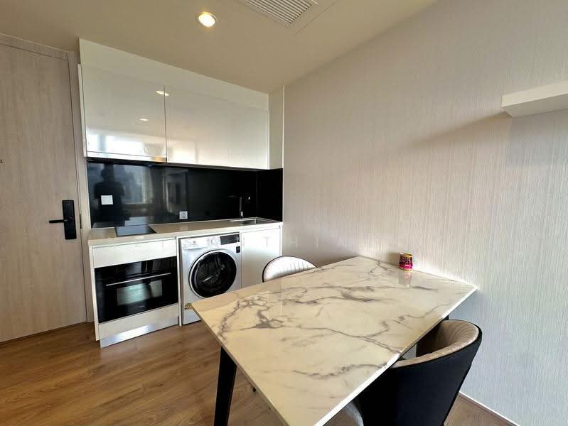 Noble Form Thonglor, Bangkok, Sukhumvit 55, Khlong Tan Nua, Watthana, Bangkok, 1 Bedroom, 31 sqm, Condo For Rent, by Netsanthiah Ai, 500650627 - DDproperty.com