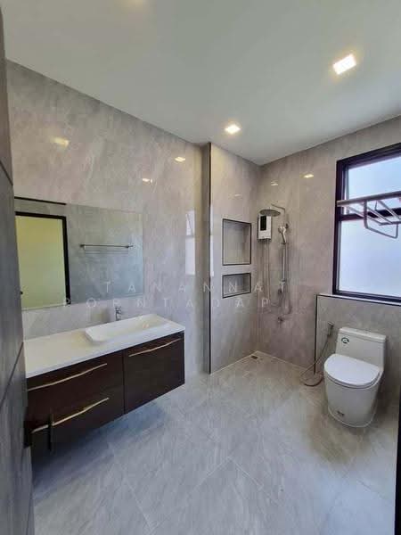 สันผีเสื้อ เชียงใหม่, Chiang Mai, San Phi Sua, Muang Chiang Mai, Chiang Mai, 4 Bedrooms, 170 sqm, Single Detached House For Sale, by Tanannat Porntadapattanayothin, 500650635 - DDproperty.com