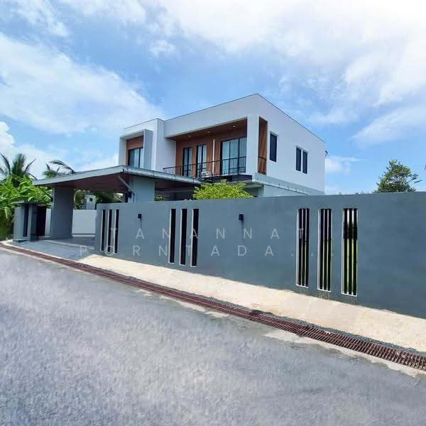 สันผีเสื้อ เชียงใหม่, Chiang Mai, San Phi Sua, Muang Chiang Mai, Chiang Mai, 4 Bedrooms, 170 sqm, Single Detached House For Sale, by Tanannat Porntadapattanayothin, 500650635 - DDproperty.com