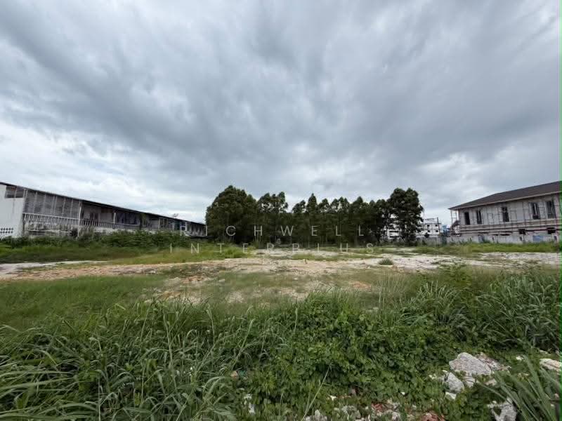 Land for sale in Ban Suan, 2 rai, with frontage on two roads; located in Soi Ban Suan-Phraya Satcha, Chon Buri (Pattaya), Ban Suan, Muang Chon Buri, Chon Buri (Pattaya), , 3,440 sqm, Land For Sale, by RICHWELL INTERPLUS, 500650691 - DDproperty.com