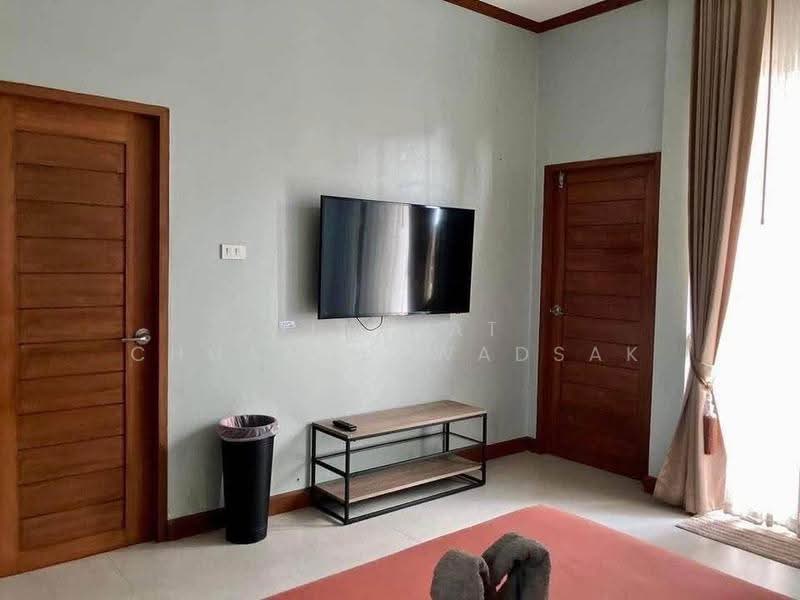 5 BR house, Prachuap Khiri Khan, Hua Hin, Prachuap Khiri Khan, 5 Bedrooms, 198 sqm, Single Detached House For Rent, by Jirapat Chuangsawadsak, 500650700 - DDproperty.com