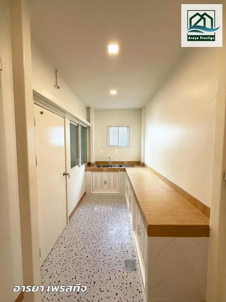 Gusto Townhome Bangna - Suvarnabhumi, Samut Prakan, Soi Wat Sriwaree Noi, Srisa Chorakhe Yai, Bang Sao Thong, Samut Prakan, 4 Bedrooms, 94 sqm, Townhouse For Sale, by วิสุทธินี เฉลิมสินสุวรรณ, 500650703 - DDproperty.com