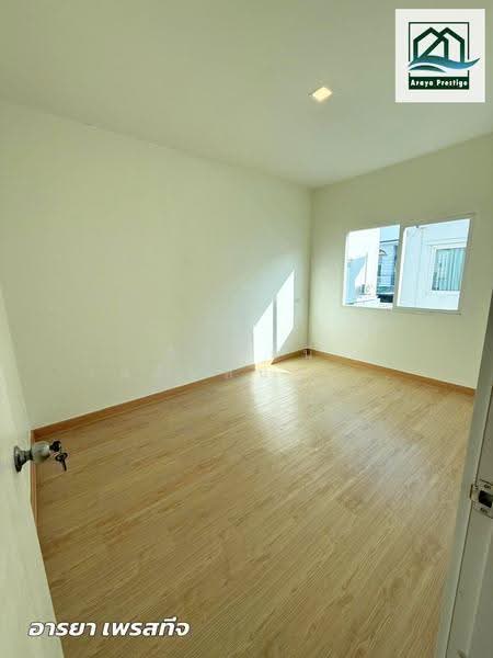 Gusto Townhome Bangna - Suvarnabhumi : กัสโต้ ทาวน์โฮม บางนา - สุวรรณภูมิ, สมุทรปราการ, ซอยวัดศรีวารีน้อย, ศีรษะจรเข้ใหญ่, บางเสาธง, สมุทรปราการ, 94 ตร.ม., ทาวน์เฮ้าส์ ขาย, โดย วิสุทธินี เฉลิมสินสุวรรณ, 500650703 - DDproperty.com