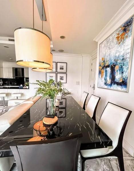 Royce Private Residences, Bangkok, 61 Soi Sukhumvit 31, Khlongtoei Nua, Watthana, Bangkok, 3 Bedrooms, 143 sqm, Condo For Sale, by Amarin Sitthidhoon, 500650704 - DDproperty.com