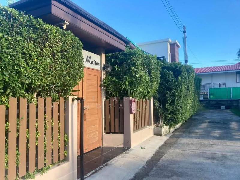 5-BR House, Prachuap Khiri Khan, Hua Hin, Prachuap Khiri Khan, 5 Bedrooms, 198 sqm, Single Detached House For Rent, by Jirapat Chuangsawadsak, 500650708 - DDproperty.com