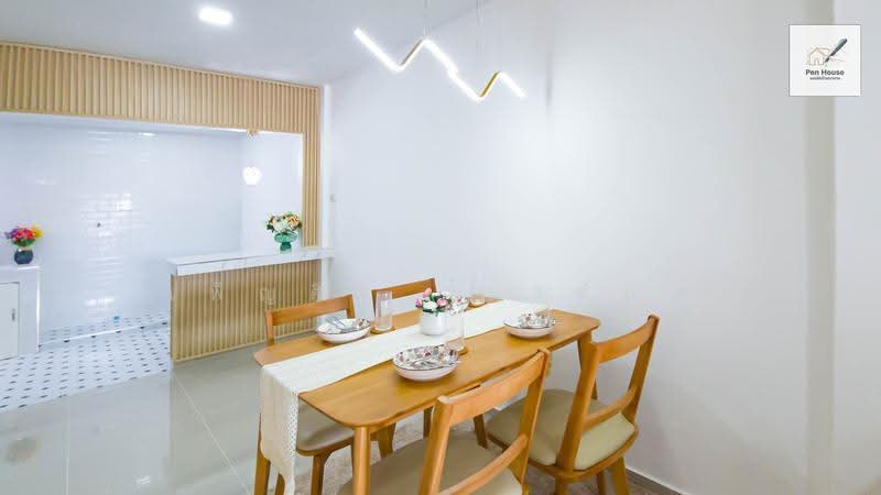 Moobaan KC Ramintra 3 : หมู่บ้านเคซีรามอินทรา 3, กรุงเทพ, ซอยหทัยราษฎร์ 39, สามวาตะวันตก, คลองสามวา, กรุงเทพ, 22 ตร.ม., ทาวน์เฮ้าส์ ขาย, โดย เพ็ญศิริ ตุ้มเทียน, 500650725 - DDproperty.com