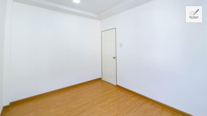 Moobaan KC Ramintra 3, Bangkok, Soi Hatairat 39, Sam Wa Tawan Tok, Khlong Sam Wa, Bangkok, 3 Bedrooms, 22 sqm, Townhouse For Sale, by เพ็ญศิริ ตุ้มเทียน, 500650725 - DDproperty.com