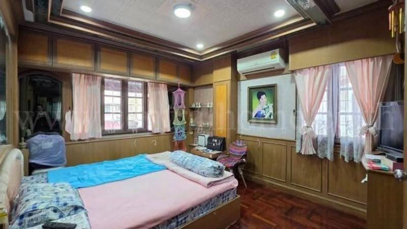 หมู่บ้านพรรณิการ์ : Pannika Village, กรุงเทพ, บางไผ่, บางแค, กรุงเทพ, 220 ตร.ม., บ้านเดี่ยว ขาย, โดย คุณพลอยวาลินน์ (วาลินน์), 500650726 - DDproperty.com