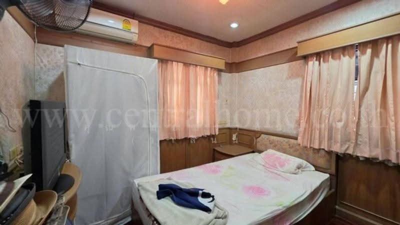 Pannika Village, Bangkok, Bang Phai, Bang Khae, Bangkok, 3 Bedrooms, 220 sqm, Single Detached House For Sale, by คุณพลอยวาลินน์ (วาลินน์), 500650726 - DDproperty.com