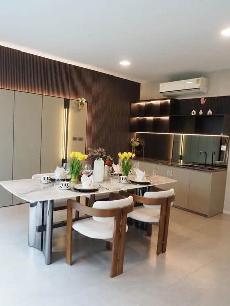 VIVE Krungthep Kreetha, Bangkok, Krungthep Kreetha Road, Saphan Sung, Bangkok, 4 Bedrooms, 426 sqm, Single Detached House For Rent, by Thiti Boonchurn, 500650739 - DDproperty.com