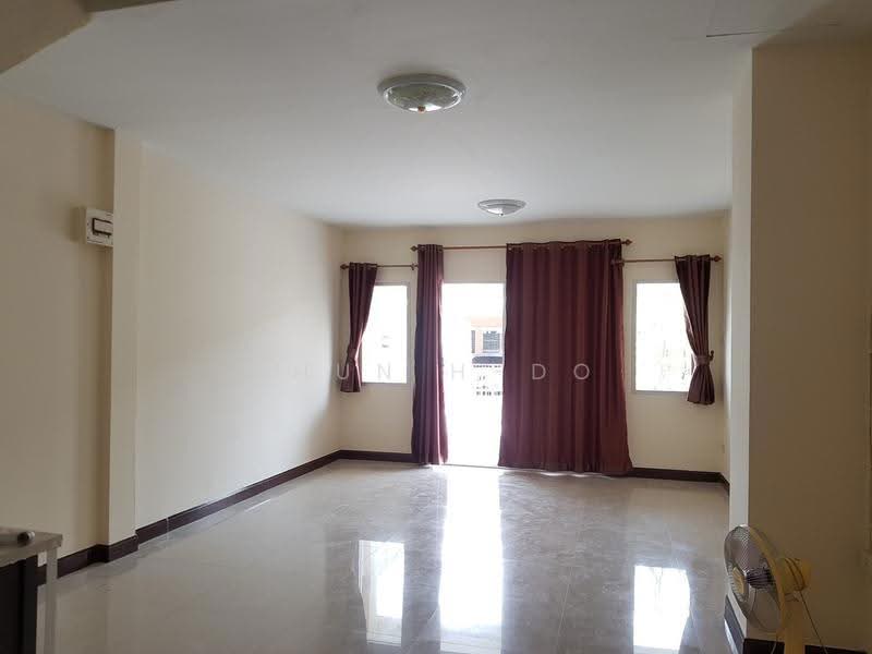 Nakhonthong City Soi 23, Samut Prakan, Phreak Sa Mai, Muang Samut Prakarn, Samut Prakan, 2 Bedrooms, 91 sqm, Townhouse For Sale, by KHUN H-DO, 500651043 - DDproperty.com