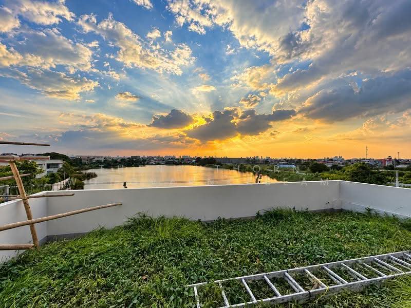 Nirvana Define Ekkamai Ramintra, Bangkok, สุคนธสวัสดิ์ 19, Lat Phrao, Bangkok, 3 Bedrooms, 203 sqm, Townhouse For Sale, by Thananthorn Wongvarnkaseam, 500651051 - DDproperty.com