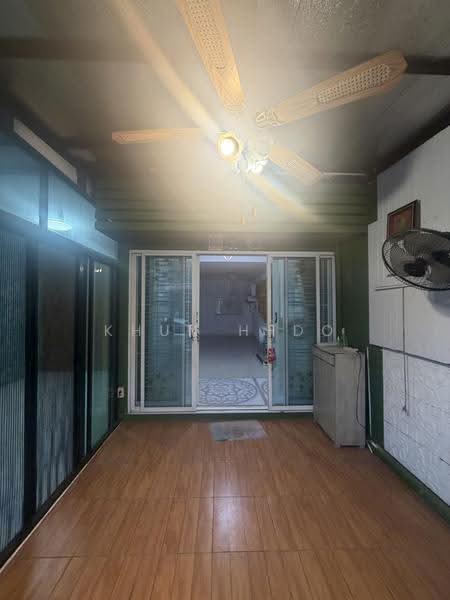 The Colors Leisure Bangna Km.10, Samut Prakan, Soi Mahachai Yak 2, Bangphli Yai, Bang Plee, Samut Prakan, 3 Bedrooms, 72 sqm, Townhouse For Sale, by KHUN H-DO, 500651097 - DDproperty.com