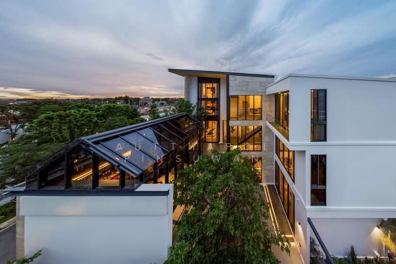 VIVE New Krungthepkreetha, Bangkok, Krungthep Kreetha Road, Saphan Sung, Bangkok, 4 Bedrooms, 716 sqm, Single Detached House For Sale, by Autthapol Pinsuwan, 500651102 - DDproperty.com