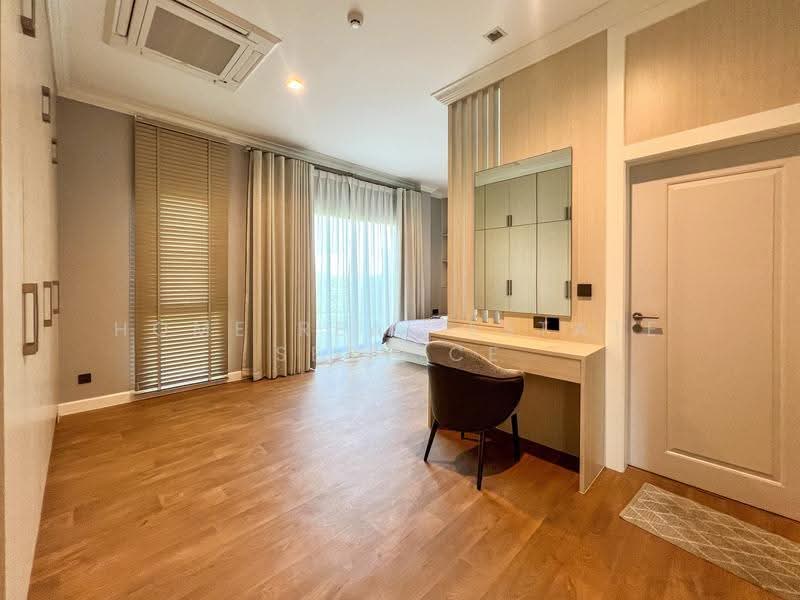 Grand Bangkok Boulevard Krungthepkritha, Bangkok, Srinakarin-Romklao Road, Khlong Sam Prawet, Lat Krabang, Bangkok, 5 Bedrooms, 604 sqm, Single Detached House For Rent, by HOME Real Estate Service, 500651139 - DDproperty.com