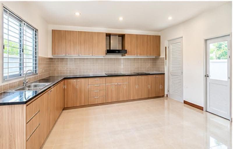 ไม่พบโครงการ, Chon Buri (Pattaya), ห้วยกะปิ 13-18, Huai Kapi, Muang Chon Buri, Chon Buri (Pattaya), 2 Bedrooms, 250 sqm, Single Detached House For Rent, by ณัฐพงศ์ สุนทรอรุณ, 500651234 - DDproperty.com