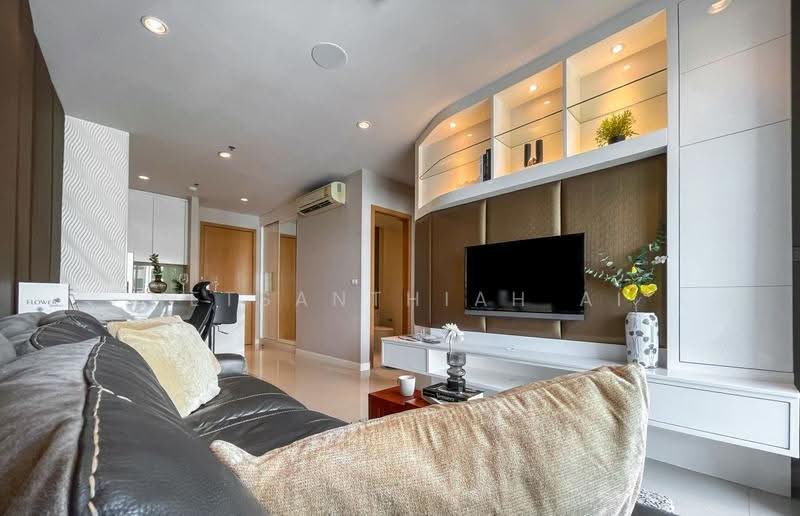 Circle Condominium, Bangkok, 1674 Soi Petchaburi 36 Petchaburi Road, Makkasan, Ratchathewi, Bangkok, 1 Bedroom, 50 sqm, Condo For Rent, by Netsanthiah Ai, 500651502 - DDproperty.com