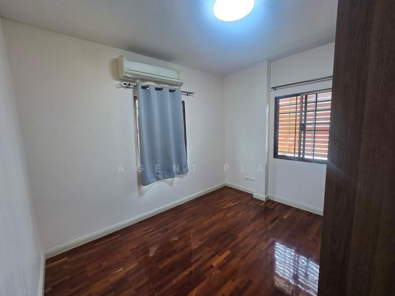 Setthasiri Wongwaen-Sukhaphiban 2, Bangkok, Serithai Road, Khan Na Yao, Bangkok, 3 Bedrooms, 225 sqm, Single Detached House For Rent, by Agent Pla, 500651518 - DDproperty.com