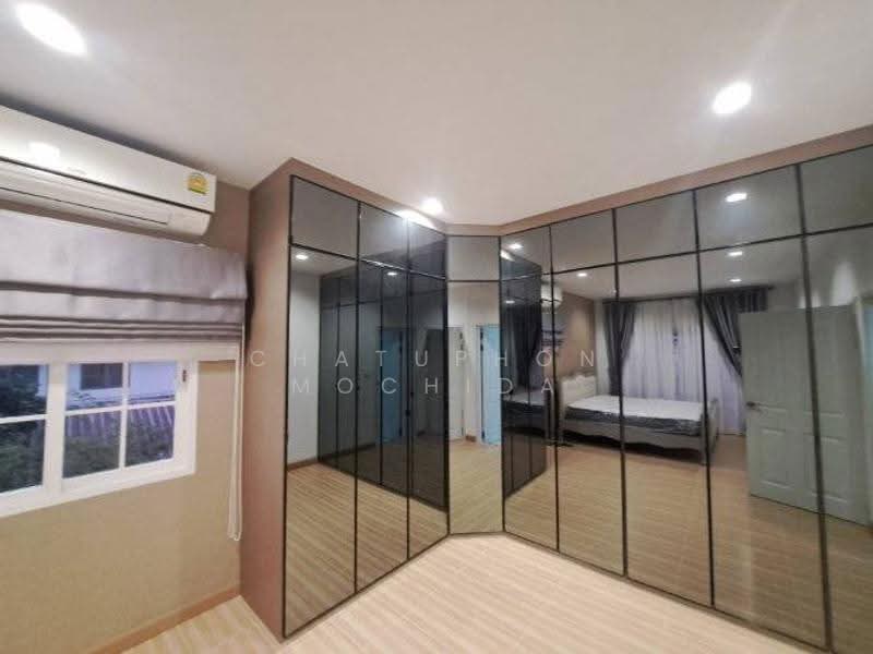 Grandio Ladprao-Kaset Nawamin, Bangkok, Soi Nawamin 42, Yeak 27, Khlong Kum, Bueng Kum, Bangkok, 4 Bedrooms, 200 sqm, Single Detached House For Rent, by Chatuphon Mochida, 500651579 - DDproperty.com