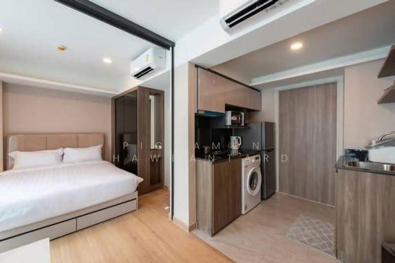 Lloyd Soonvijai-Thonglor, Bangkok, Soi Phetchaburi 47, Phetchaburi Road, Bang Kapi, Huai Khwang, Bangkok, 2 Bedrooms, 54 sqm, Condo For Rent, by Pichamon Chawbantard, 500651675 - DDproperty.com