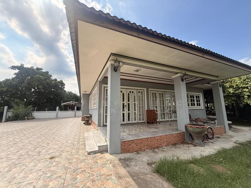 นาพร้าว ศรีราชา, Chon Buri (Pattaya), Surasak, Si Racha, Chon Buri (Pattaya), 3 Bedrooms, 680 sqm, Single Detached House For Sale, by Infinity EEC (Thailand) Co., Ltd., 500651693 - DDproperty.com